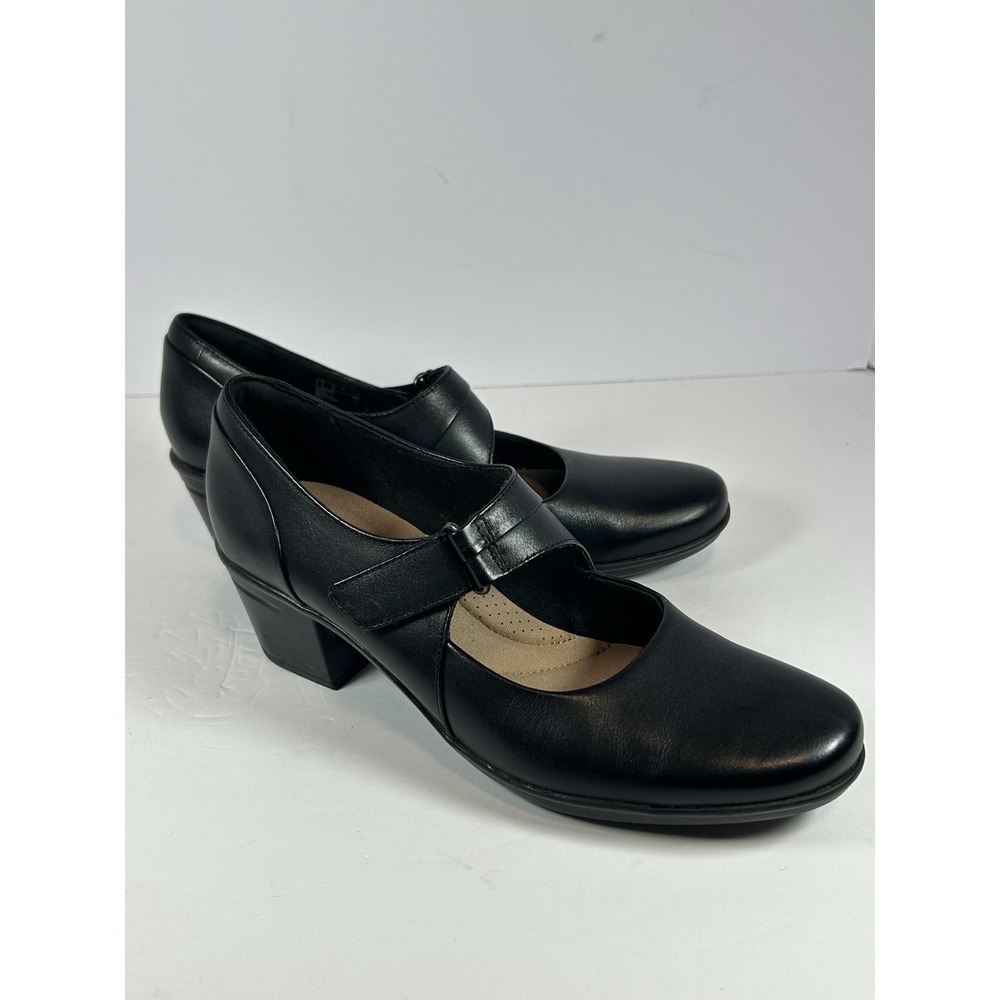 Clarks Emslie Lulin Pump black leather size 8.5 Excellent Condition